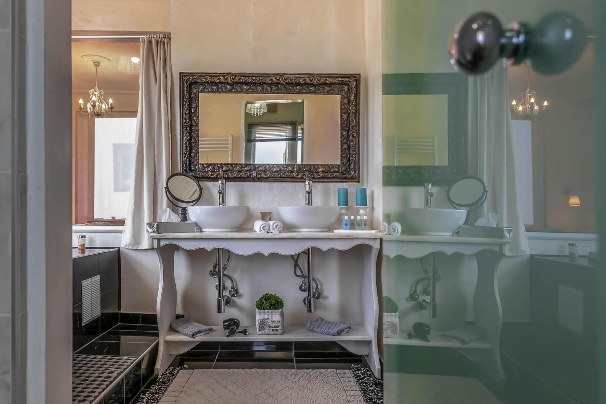 Panorama Suites & Spa - Adults Only Stómion Cameră foto